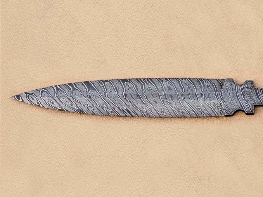 Twisted Damascus Steel Custom Made 2 Edged Dagger Blade Blank