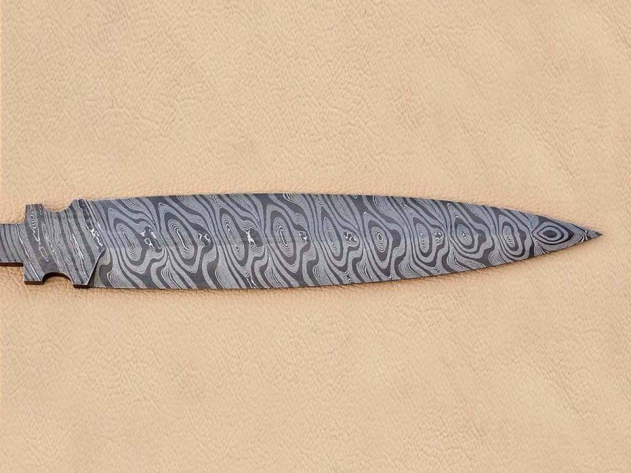 Twisted Damascus Steel Custom Made 2 Edged Dagger Blade Blank