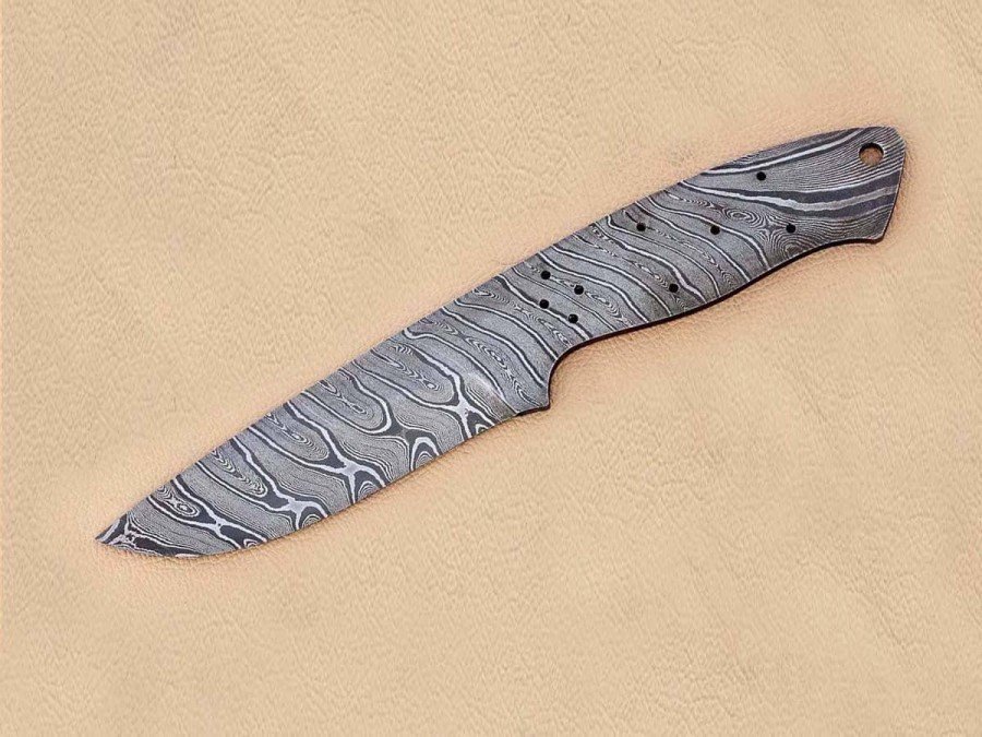 Custom Made Damascus Steel Hunting Knives Blade Blank