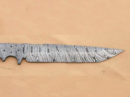 Custom made Damascus Steel Modified Sub Hilt Fighter Bowie Knife Blade Blank