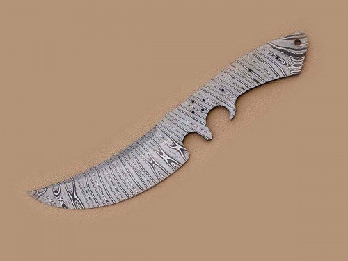 Custom made Damascus Steel Sub Hilt Skinner Knife Blade Blank