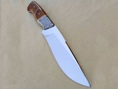 S.S. 440c Hunting Knive